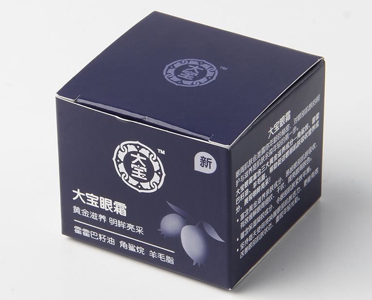 化妝品盒廠家的老師傅，為了讓工人早點(diǎn)放假，放出大招解決飛墨