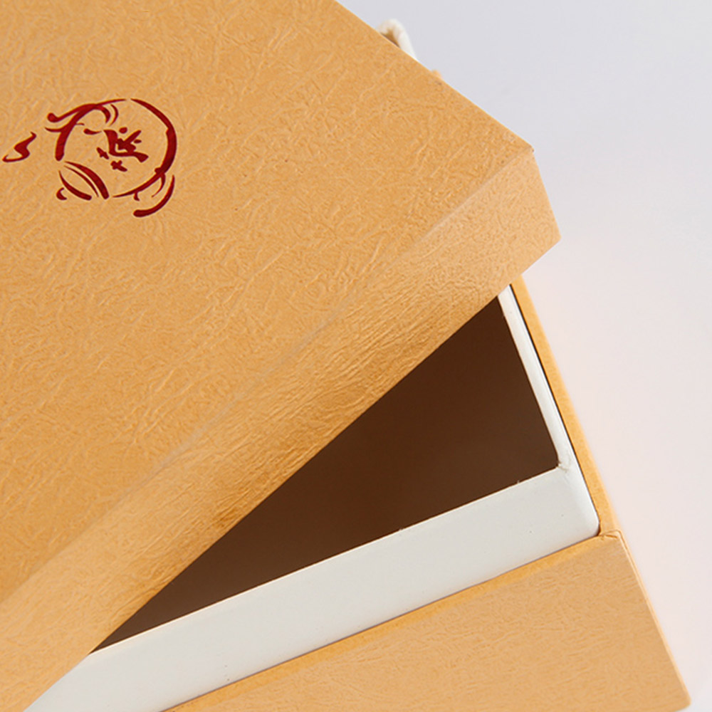 翻蓋的保健品包裝已經(jīng)過氣，定做天地蓋c位出道